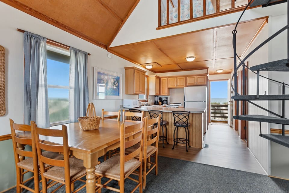 Dining and kitchen area