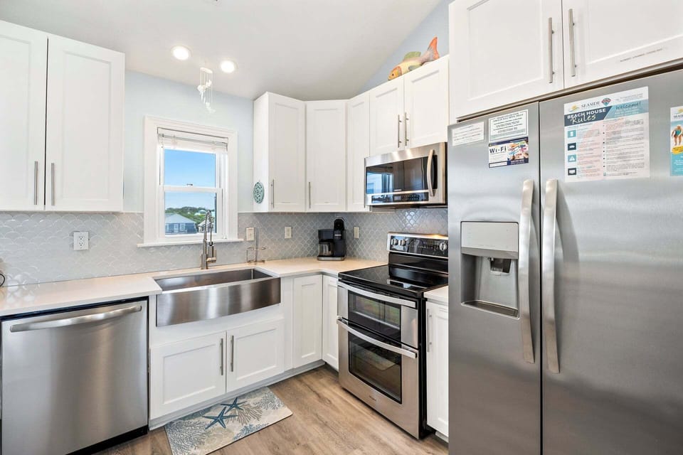Whip up something delicious for the whole family to enjoy in the beautiful Kitchen.