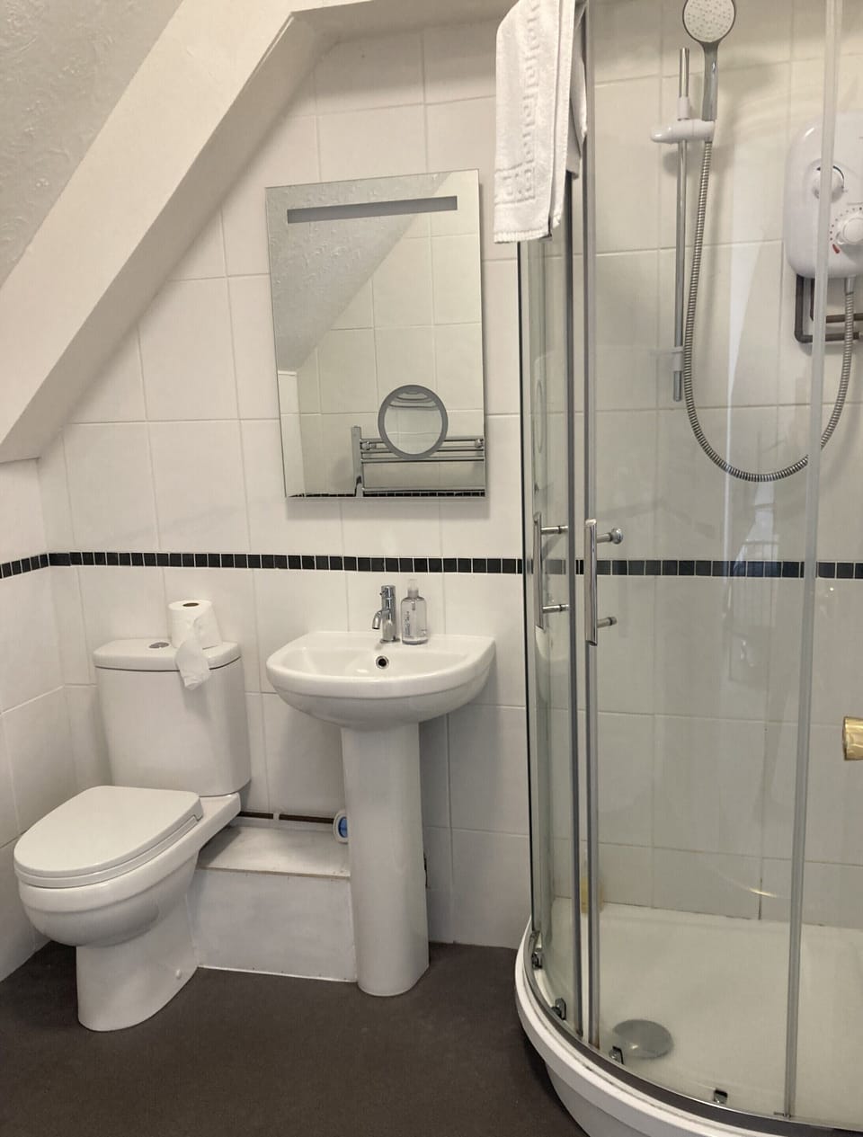 Donnington Guest House Bed and Breakfast in Truro