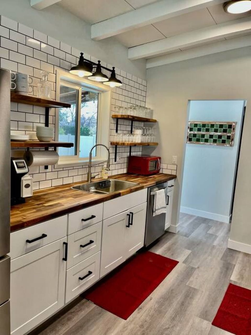 Well-Appointed Kitchen on main floor with combo Keurig/drip coffee pot