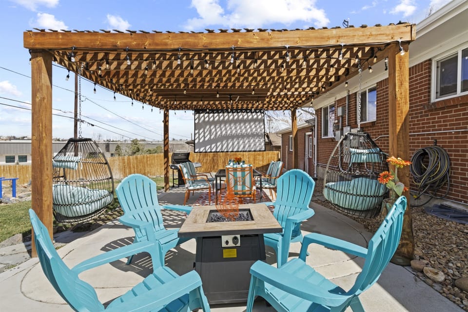 Outdoor Projector