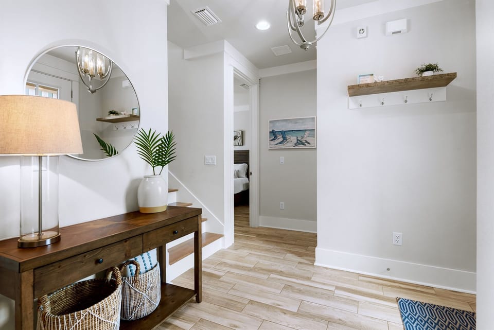 1st Floor - Entrance