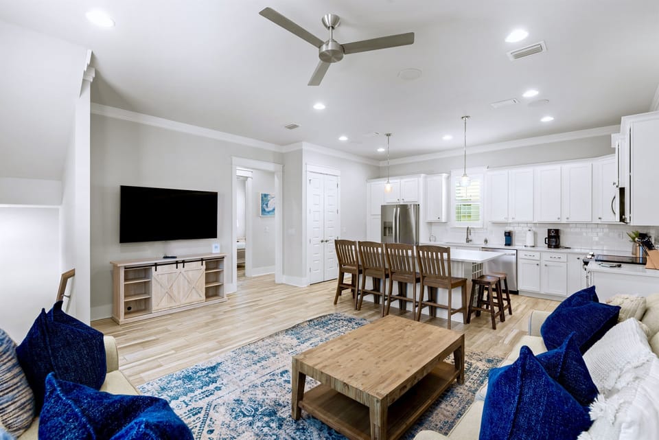 2nd Floor - Great Room