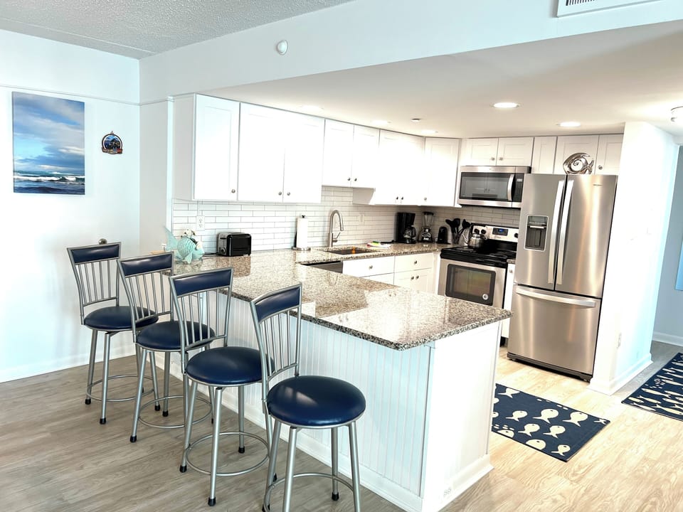 Full Kitchen