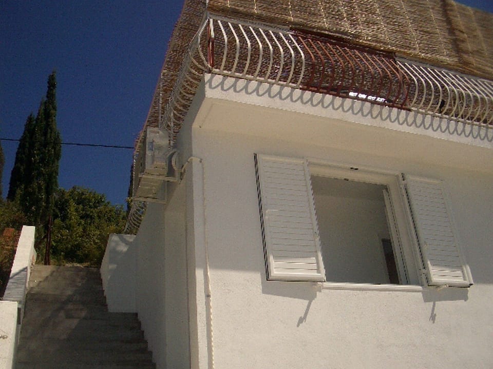 Apartment (One Bedroom Apartment with Terrace an) | Exterior