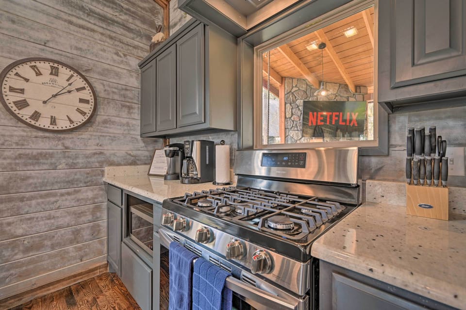 Kitchen | Fully Equipped | Cooking Basics | Dishware & Flatware