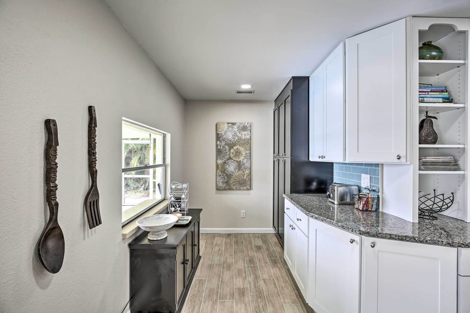 Kitchen | Cooking Basics Provided