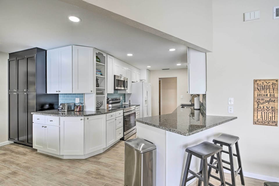 Kitchen | Fully Equipped