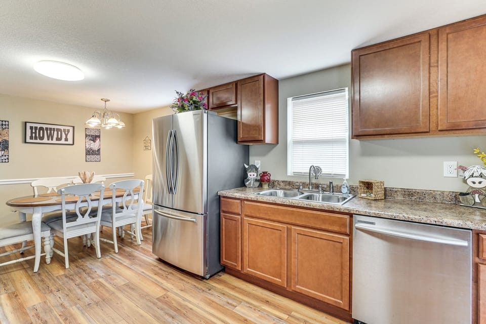 Kitchen | Single-Story Home