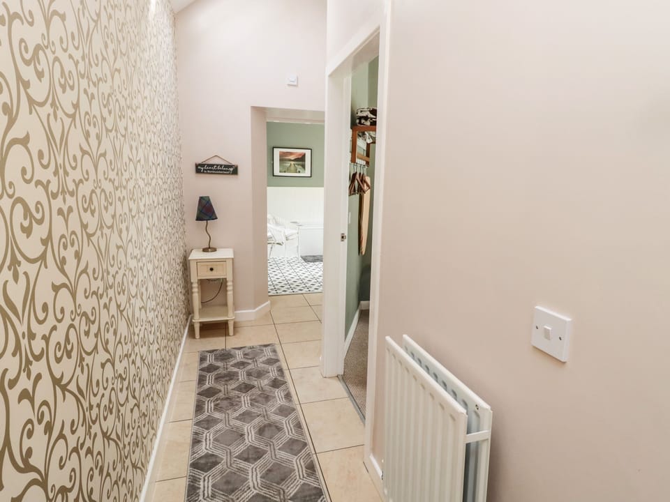 Cottage | 1 bedroom, individually decorated, individually furnished, free WiFi