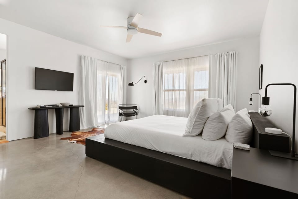 Primary bedroom with Cali-King Bed