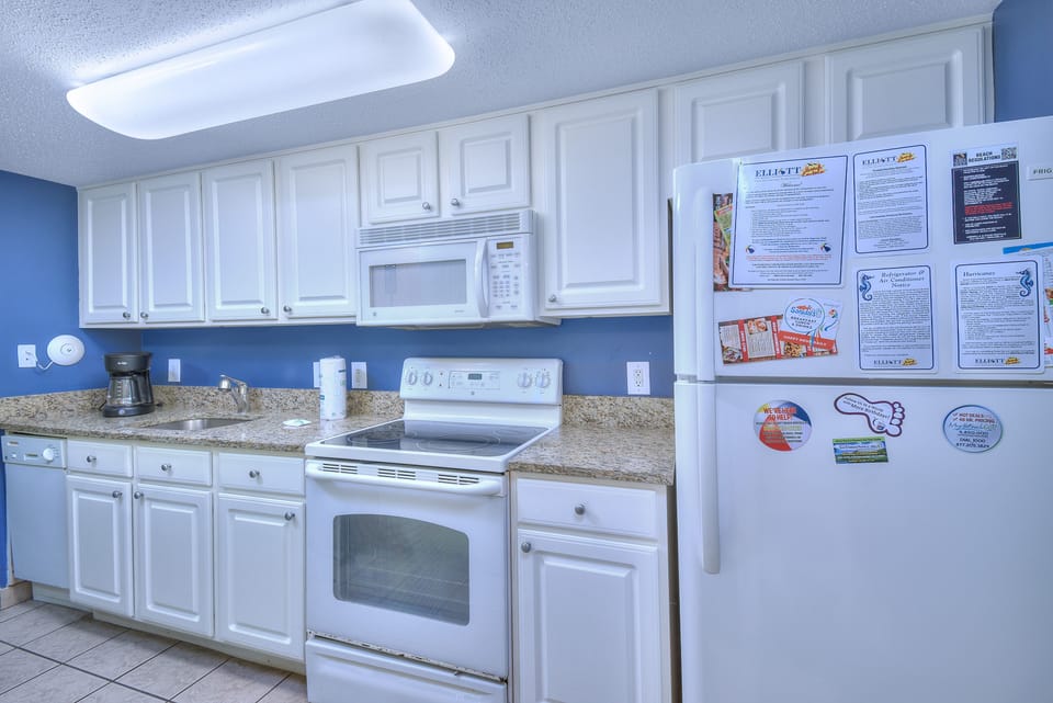 A fully stocked kitchen makes meal preparation a breeze.