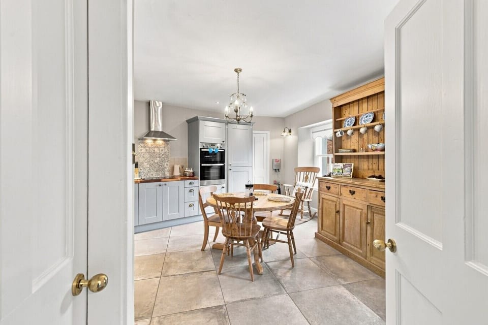 13 Brechin Road, Kirriemuir (14 of 40)