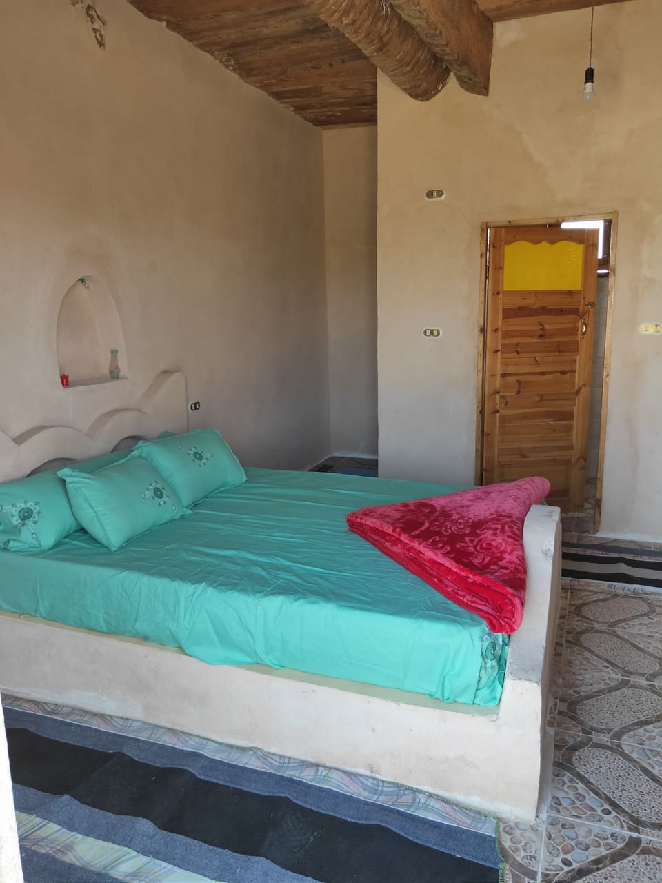 6 bedrooms, WiFi, wheelchair access