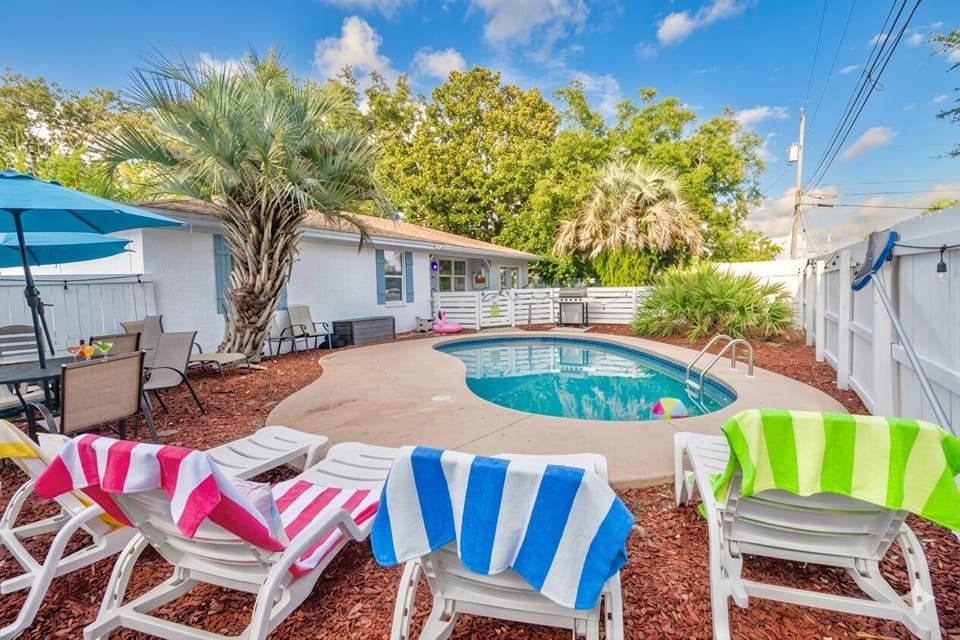 Private Pool, Fenced and in Front yard. Pool Heat Available