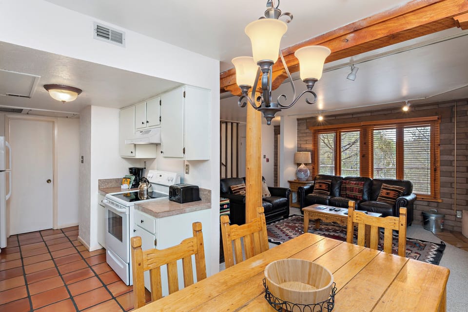 Living Room / Dining Area / Kitchen