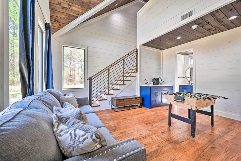 Living Room | Guest House