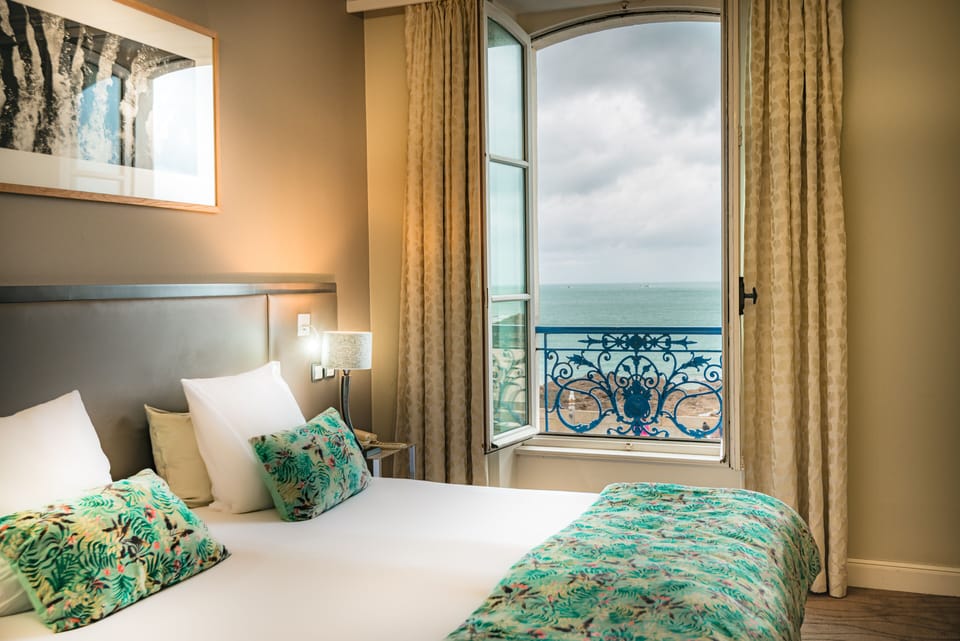 Superior Sea View Room | Premium bedding, desk, cribs/infant beds, free WiFi