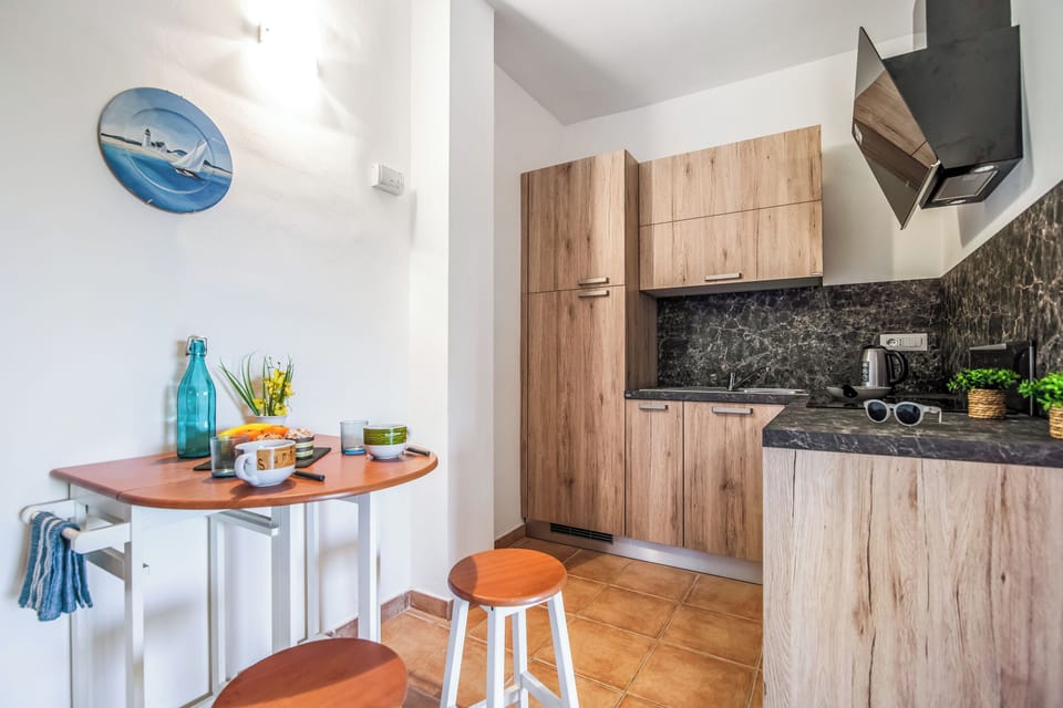 Kitchen and dining area