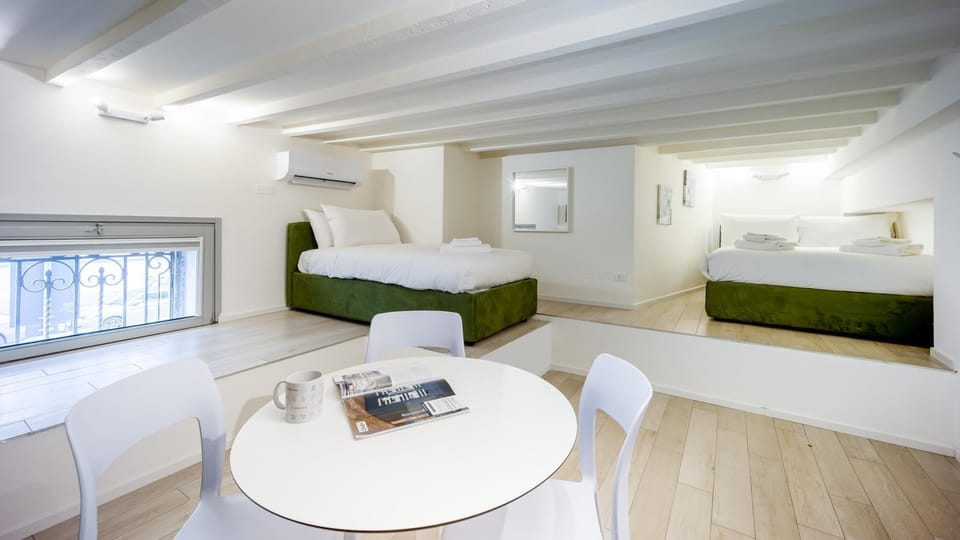 House | WiFi