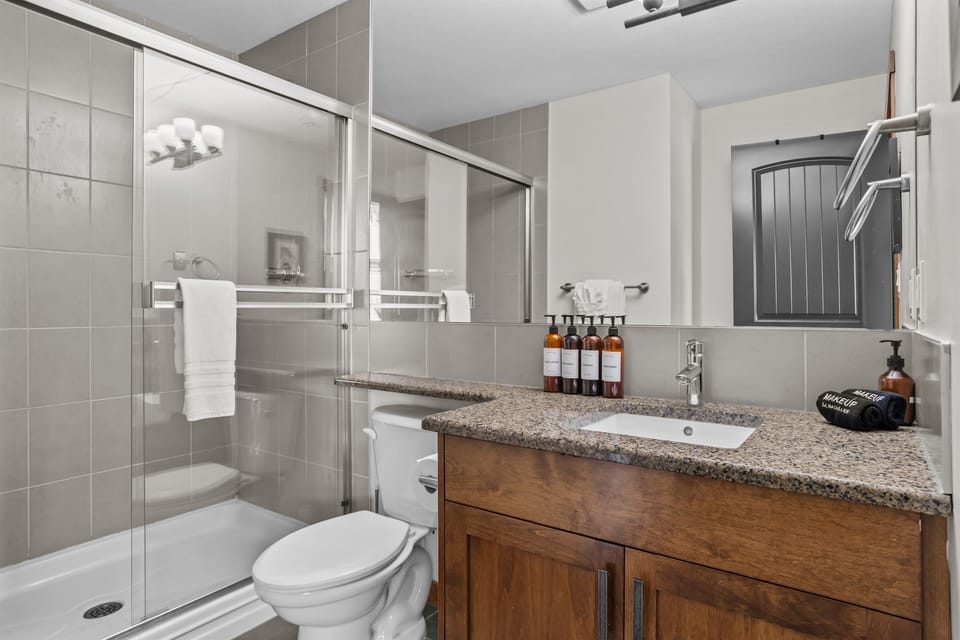 Main Bathroom