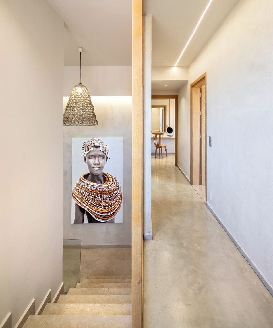 The design is made by the homeowner who is one of the best Designers.