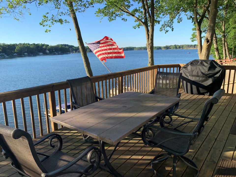 Expansive deck overlooking the lake - perfect for morning coffee or evening wine