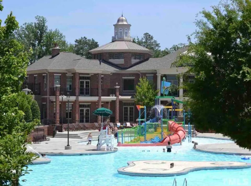 30+ day guests: Take the family to the Amberly Glen members-only club, pools and water slide in West Cary, North Carolina.