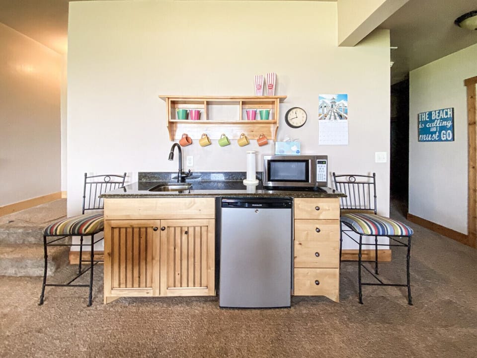 Basement Kitchenette
