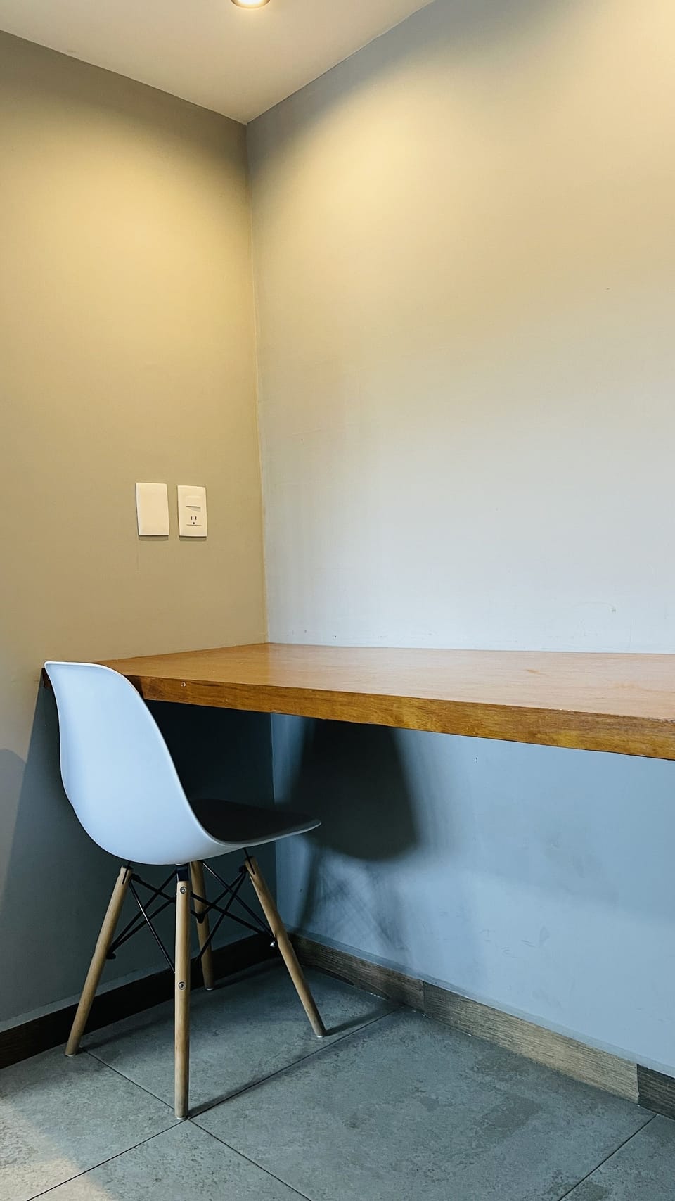 Quadruple Room | In-room safe, desk, WiFi (free), bed sheets