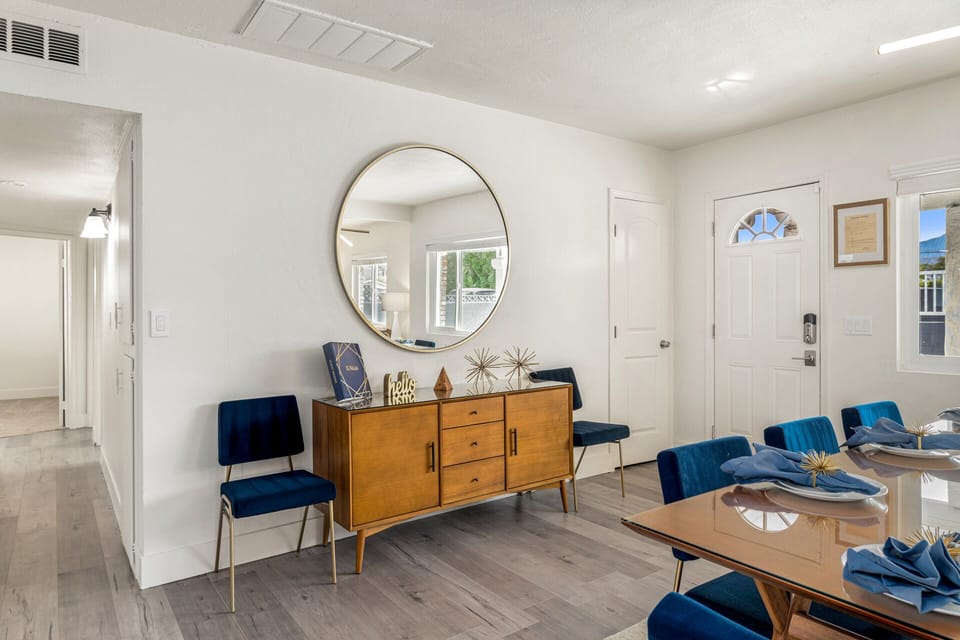Entryway and receiving console.