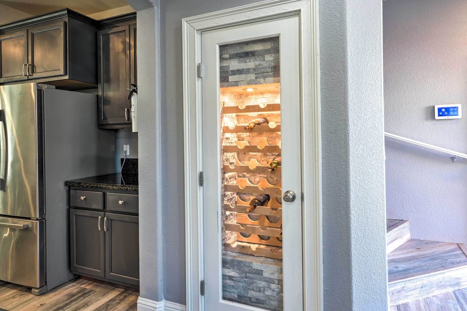 Wine Cabinet