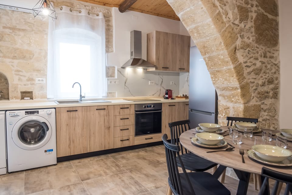 Open-plan space with kitchen and living room.