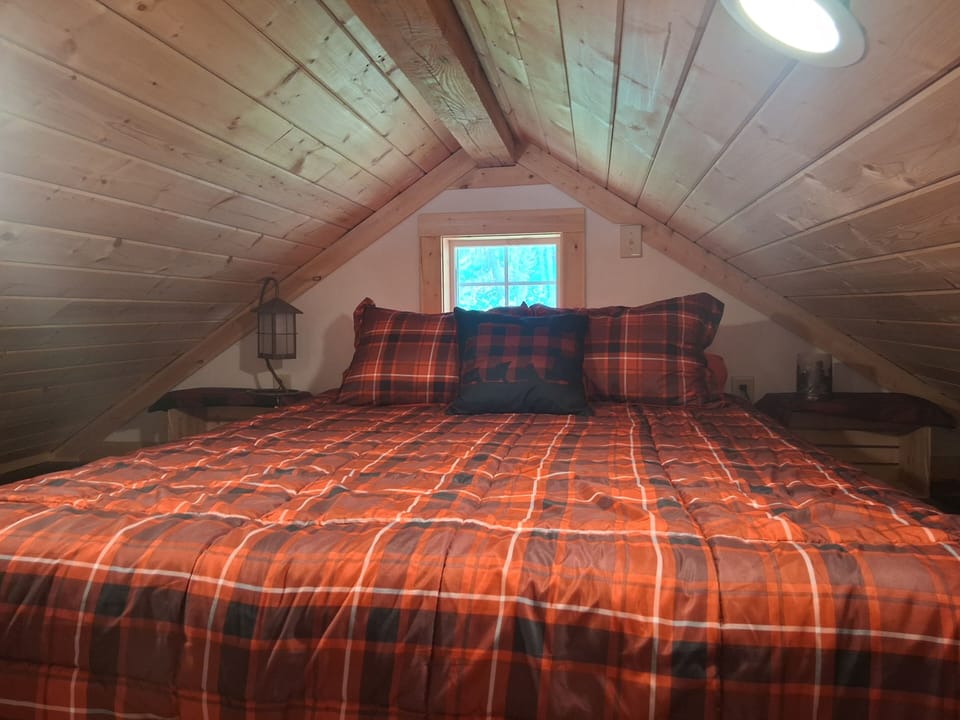 Queen loft bed