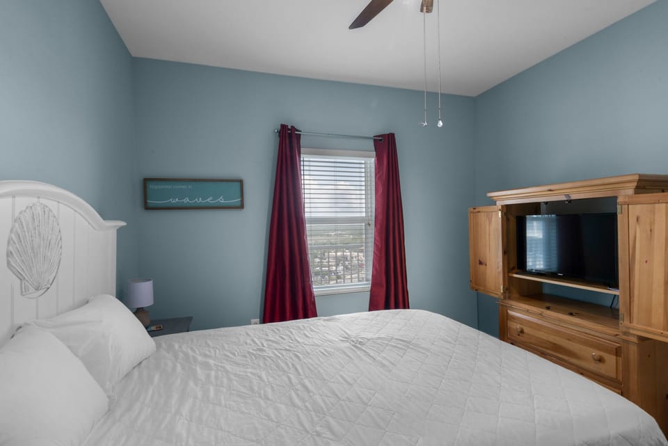 Guest bedroom with flat screen TV
