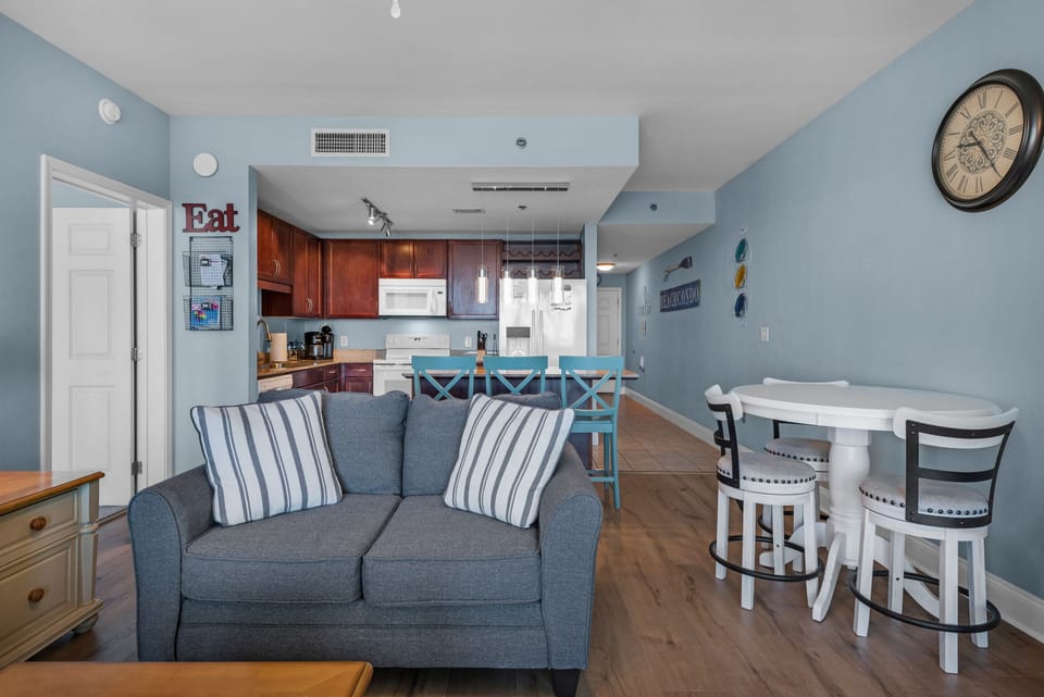 Living room to kitchen view