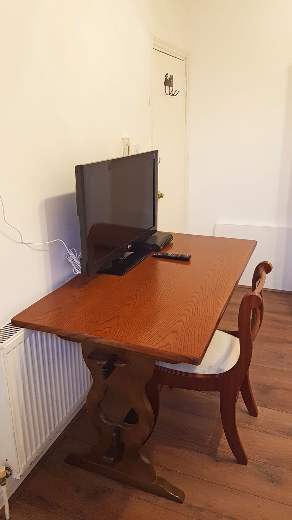 Traditional Double Room | Television
