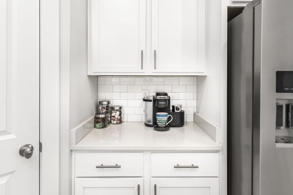 Coffee Bar - complete with starter set of K-Cups, sweeteners and creamer. Enjoy!