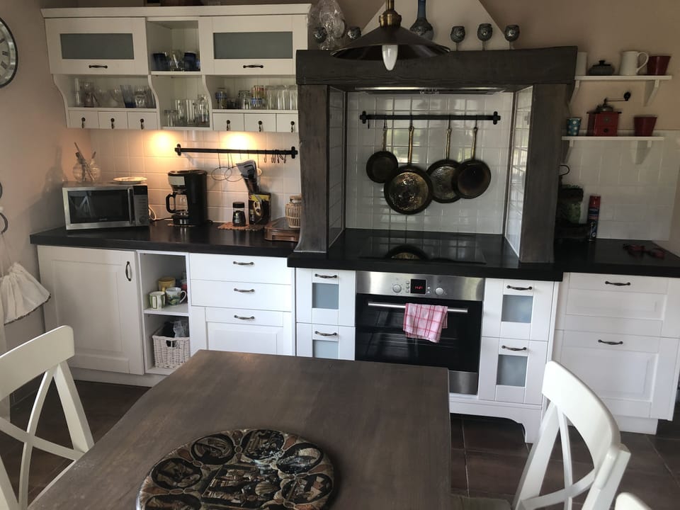 Vintage Kitchen