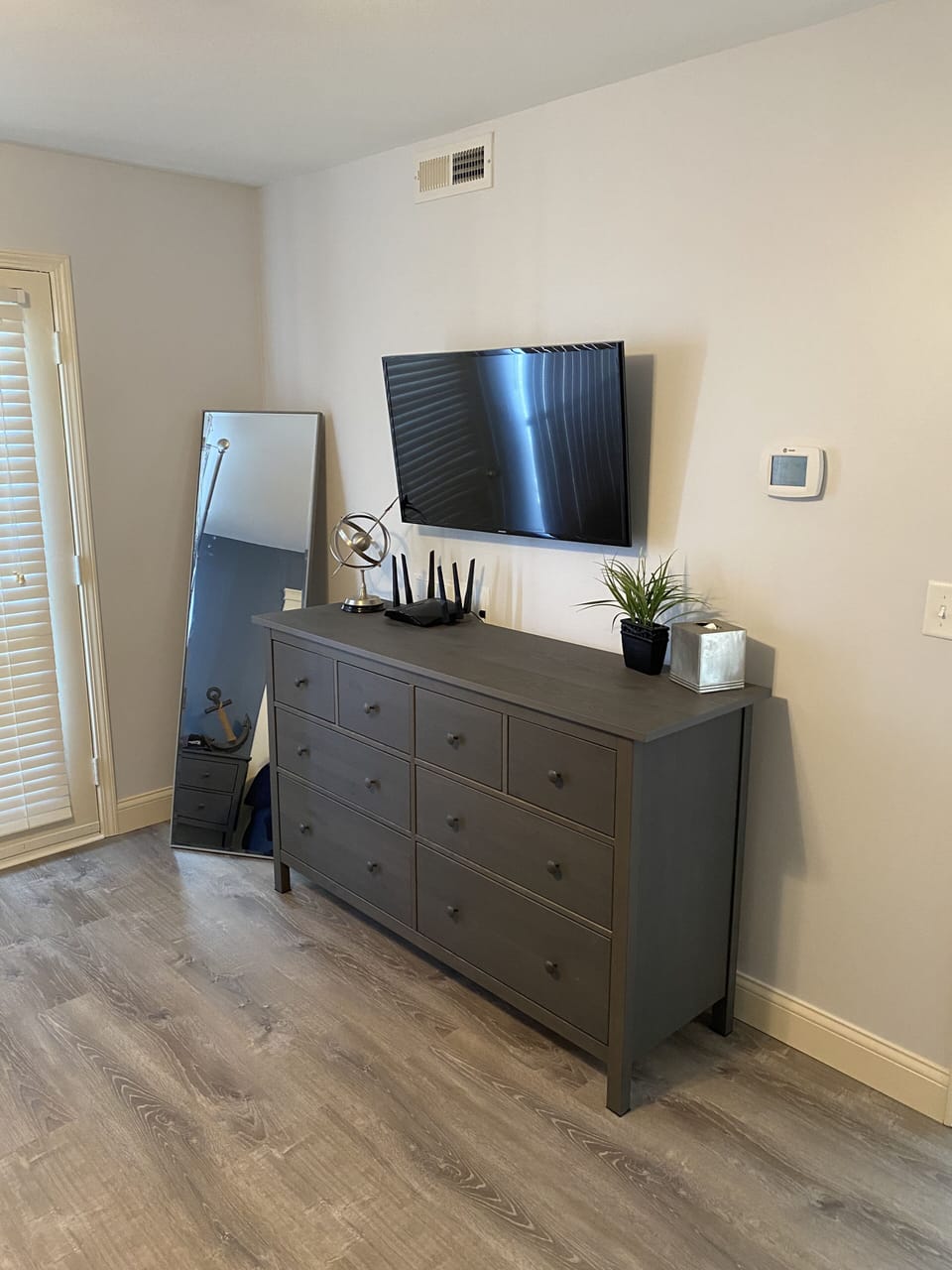 Master bedroom with access to the deck 