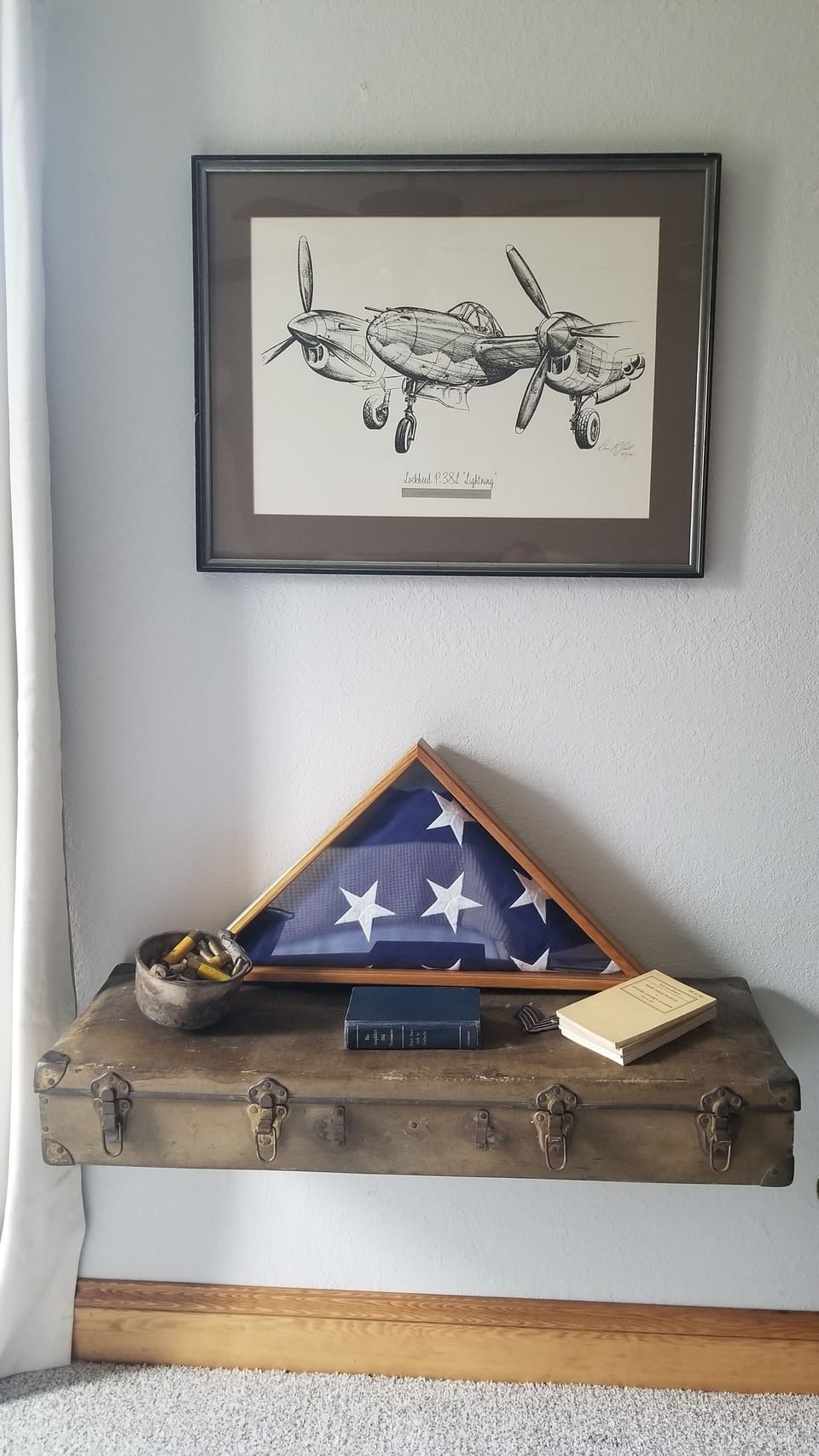 Upstairs "patriot room"