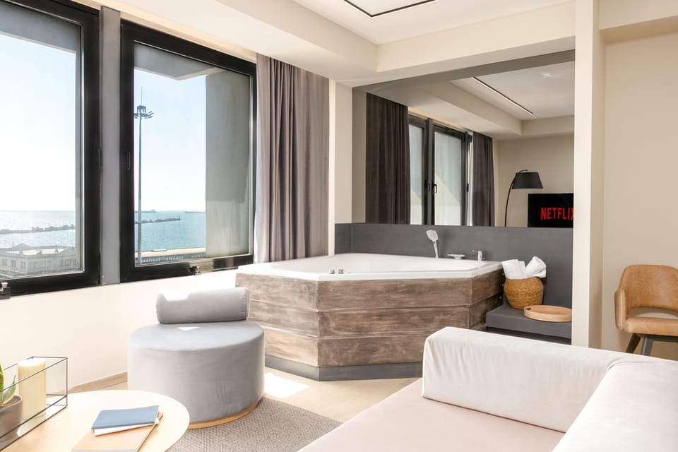 Premium Studio Suite, Hot Tub, Sea View | Jetted tub