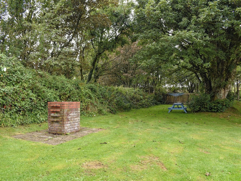 Garden and grounds | Ivory Cottage, Woolacombe
