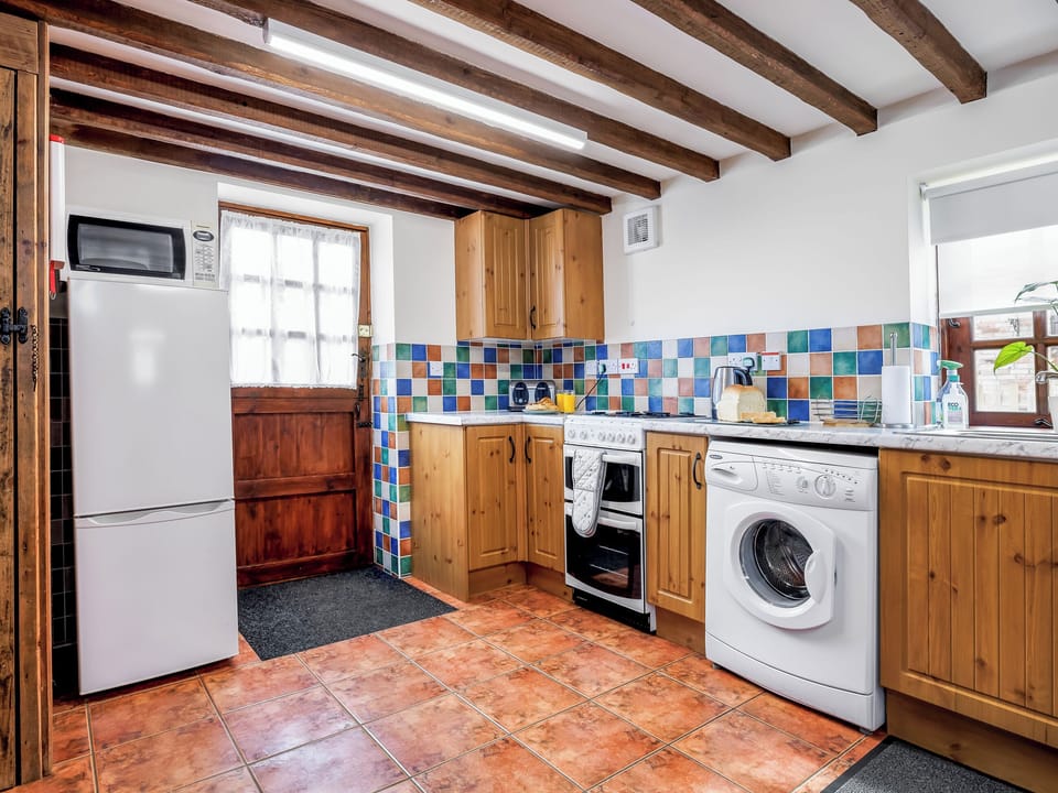 Kitchen | Holly Lodge - Holly Hedge Farm, Holly Hedge Farm
