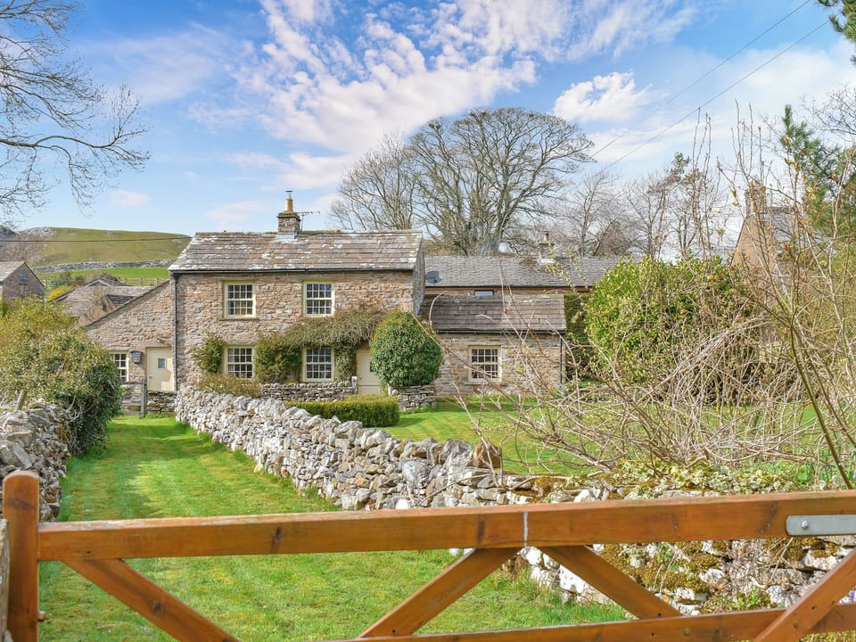 View | Alpine Cottage, Carperby, Leyburn