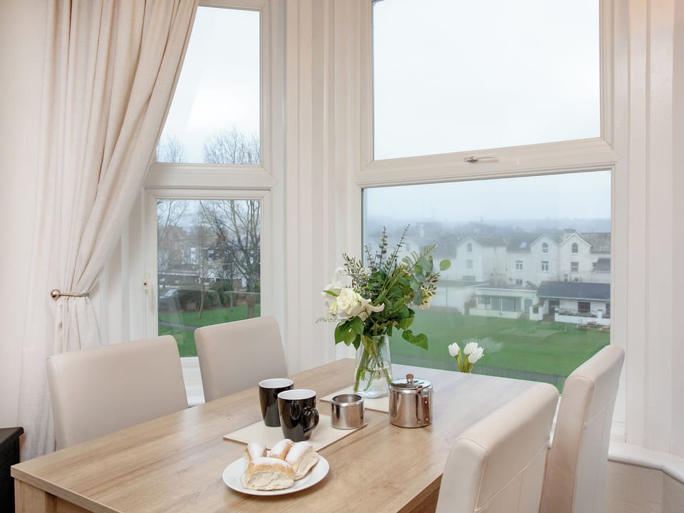 Dining Area | Apartment 12 Bedford Holiday Flats - Bedford Holiday Flats, Paignton