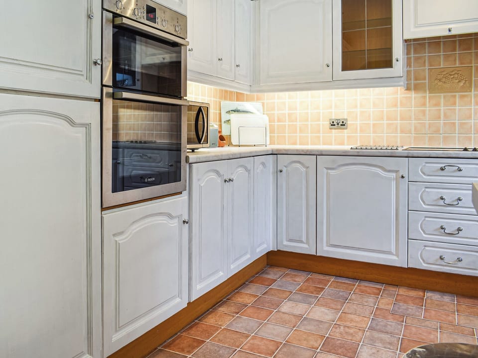 Kitchen | Heather Cottage, Canonstown