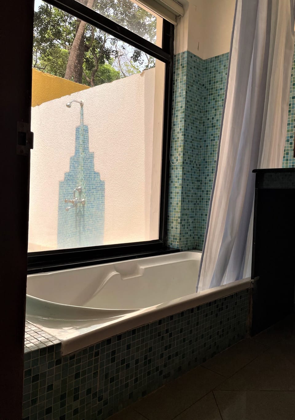 Pool Side Suite with Bathtub and Private outdoor Shower | Bathroom | Shower, hair dryer, towels