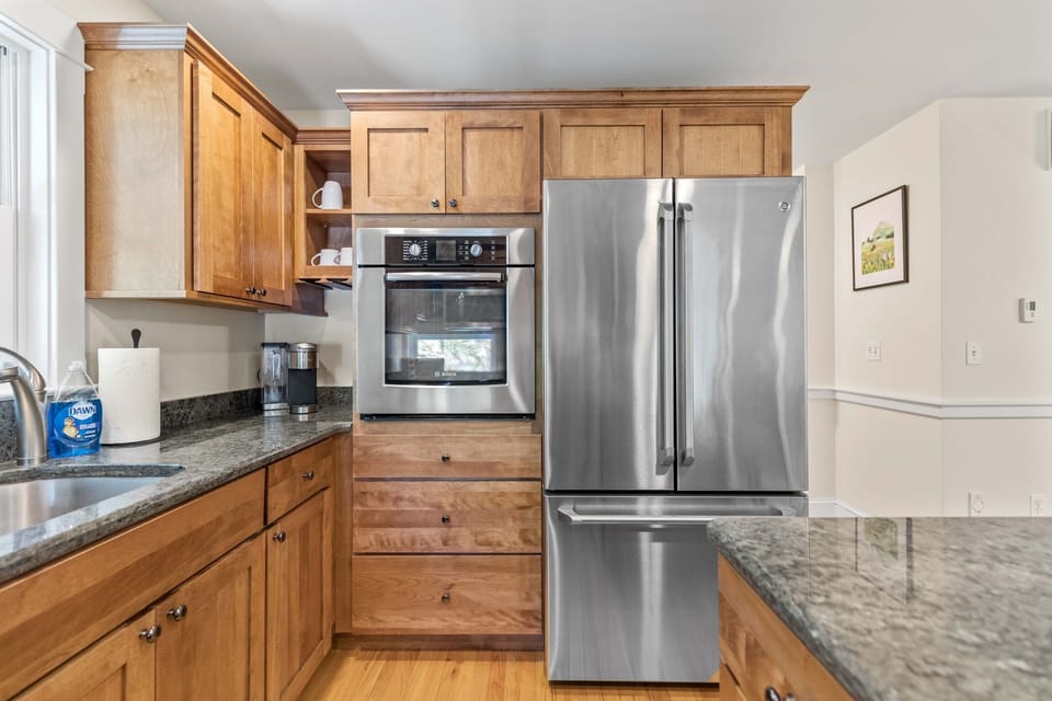 Fully stocked kitchen