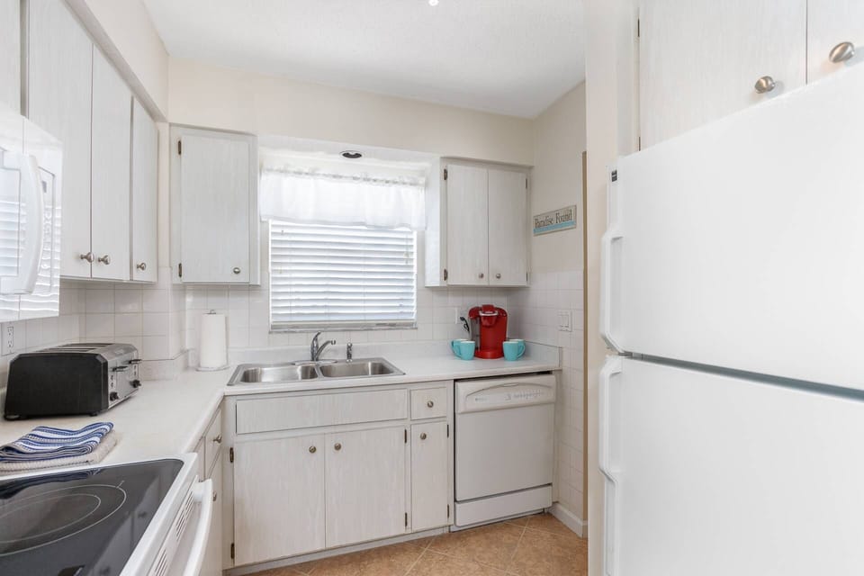 Full size kitchen has all you need to enjoy having meals in-home if you prefer.....